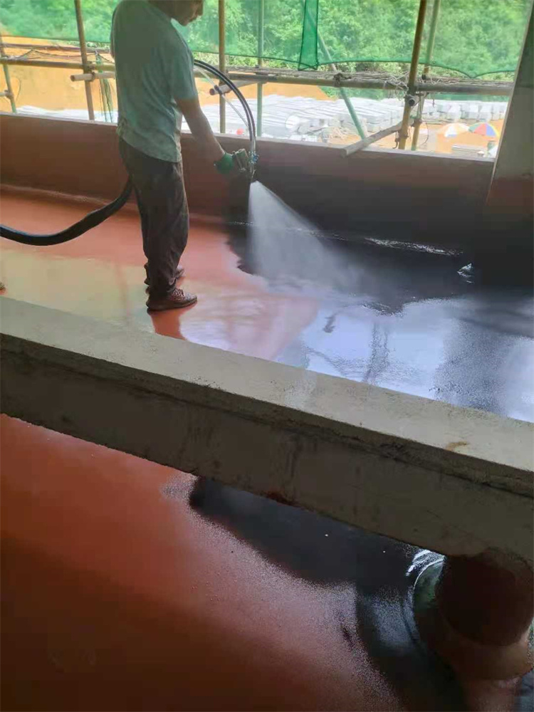 養(yǎng)殖場聚脲防水設(shè)備哪家好_京華邦威聚脲噴涂機廠家